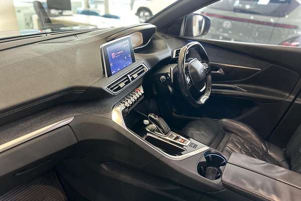 2018 Peugeot 5008 GT Line P87