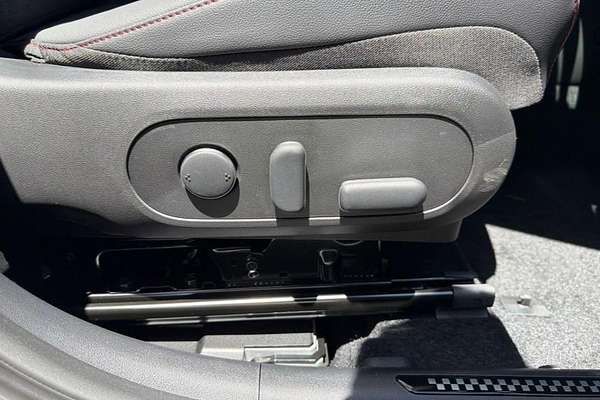 2025 Hyundai Kona Elite N Line SX2.V3