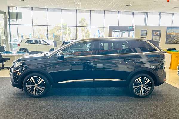 2018 Peugeot 5008 GT Line P87