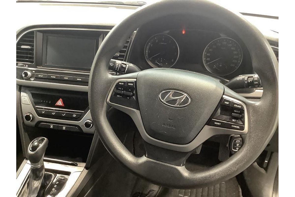 2015 Hyundai Elantra Active AD