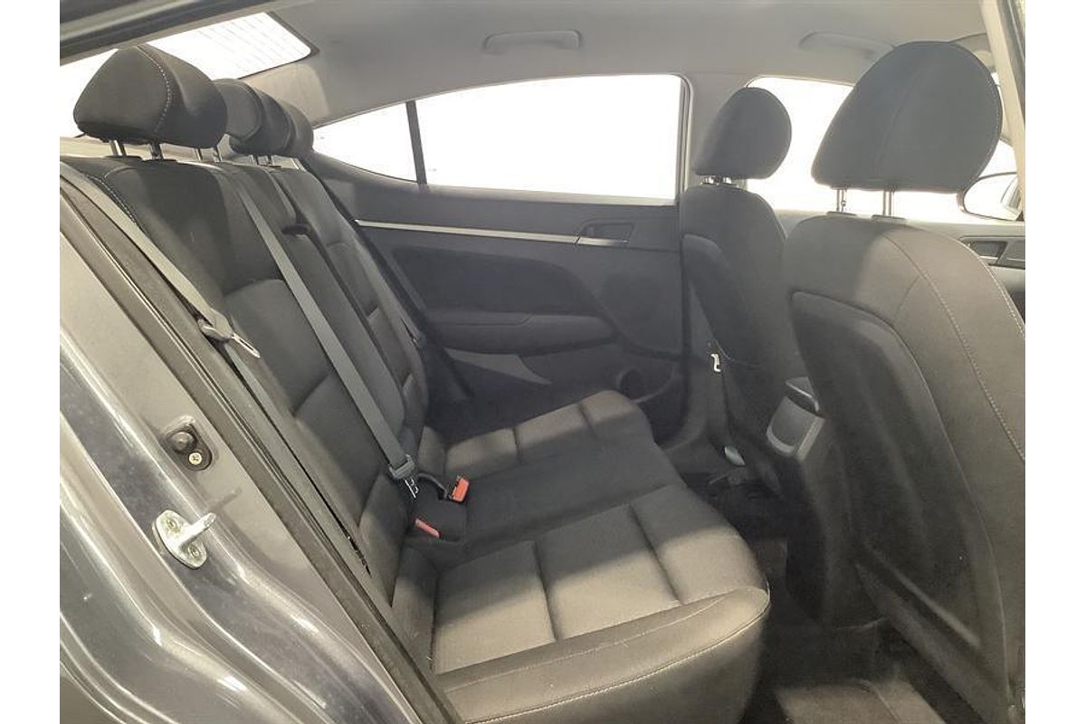 2015 Hyundai Elantra Active AD