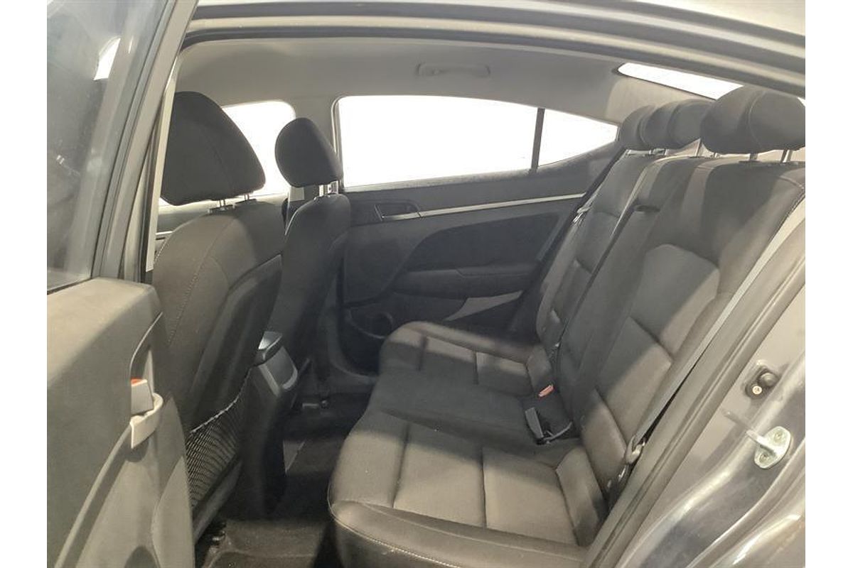 2015 Hyundai Elantra Active AD