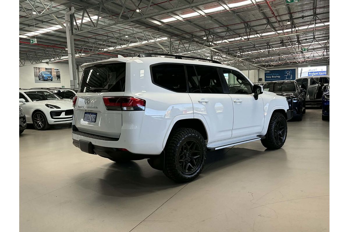 2023 Toyota Landcruiser GXL FJA300R