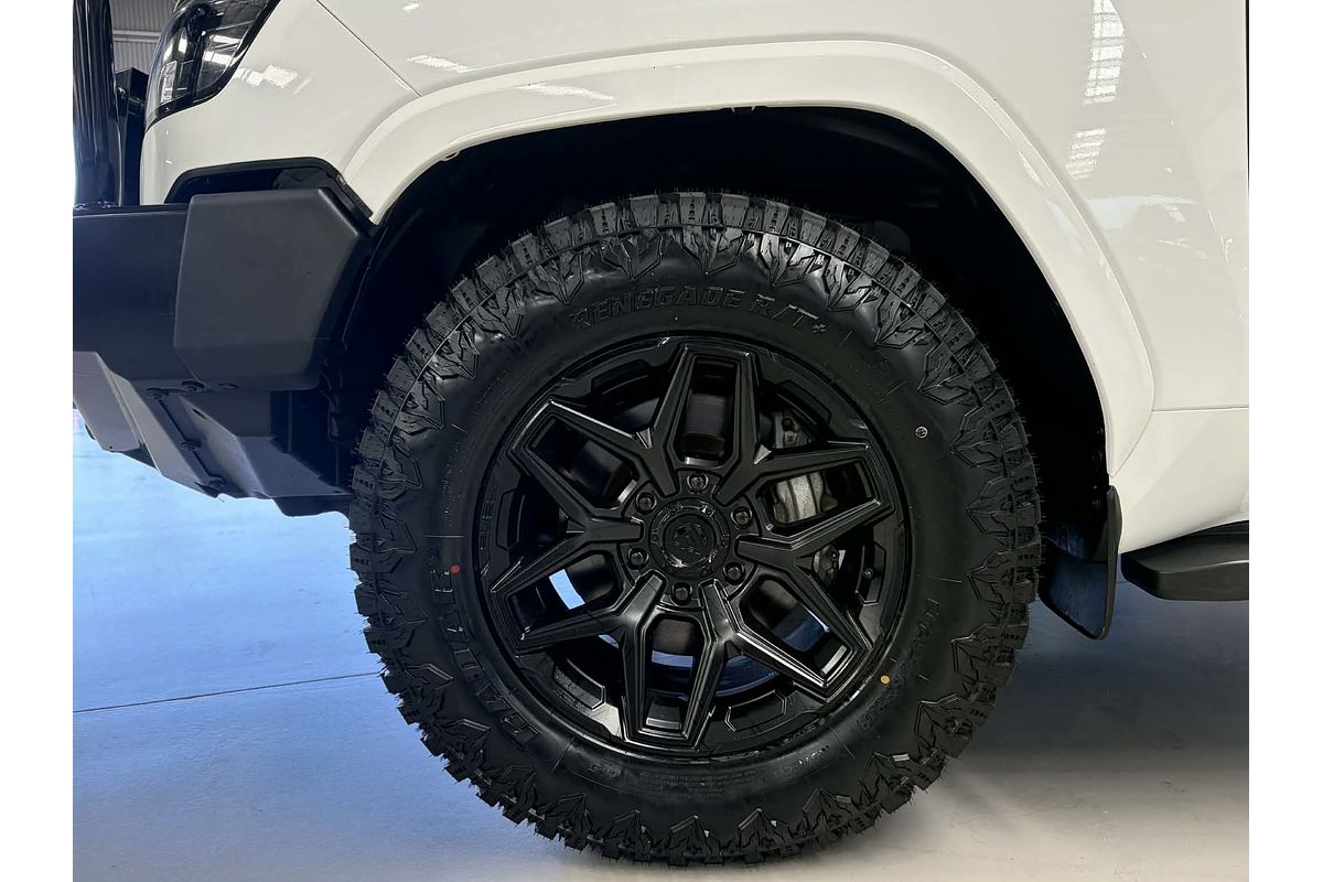 2023 Toyota Landcruiser GXL FJA300R