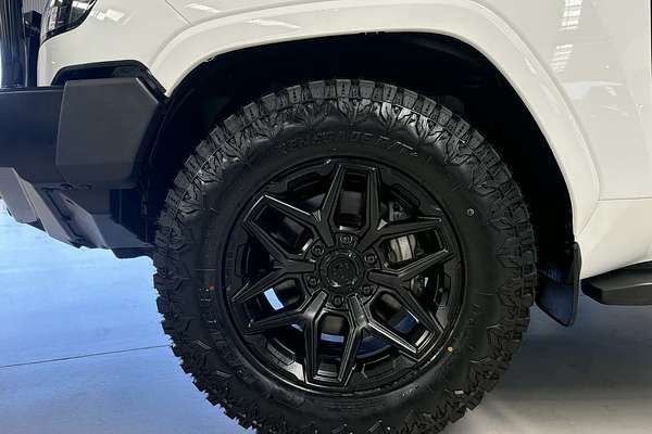 2023 Toyota Landcruiser GXL FJA300R