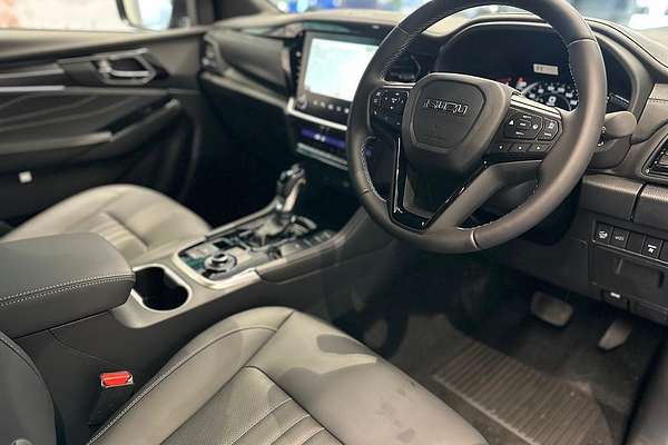 2025 Isuzu MU-X LS-T