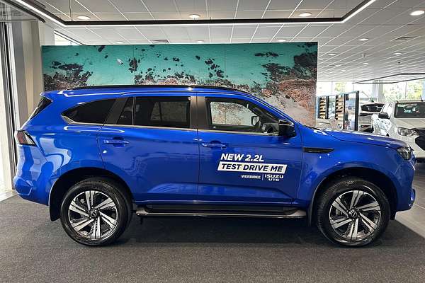 2025 Isuzu MU-X LS-T
