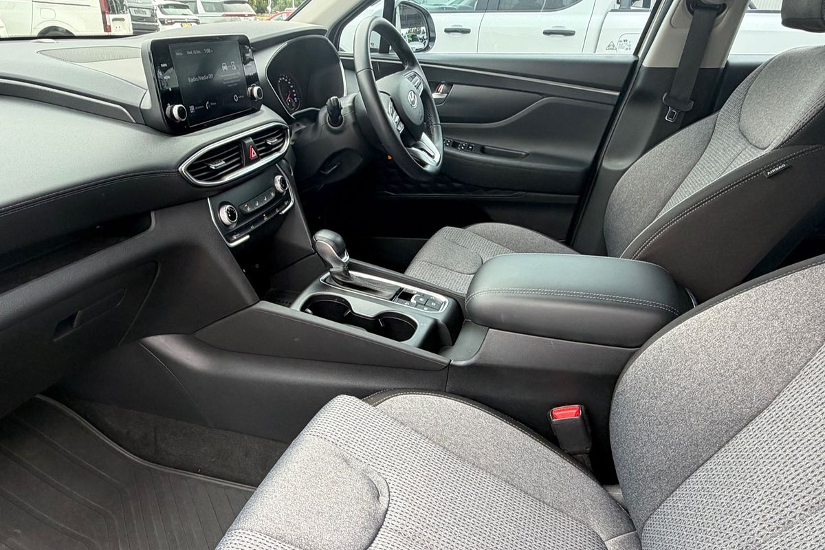 2022 Hyundai Santa Fe Active TM.V4