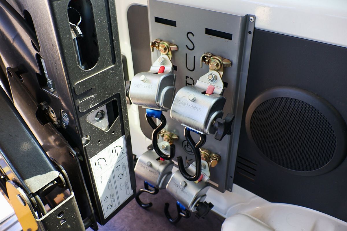 2018 Toyota Hiace Commuter KDH223R ELWB High Roof