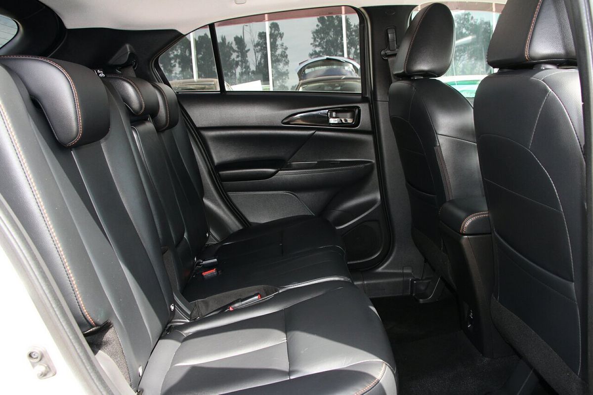 2018 Mitsubishi Eclipse Cross Exceed YA