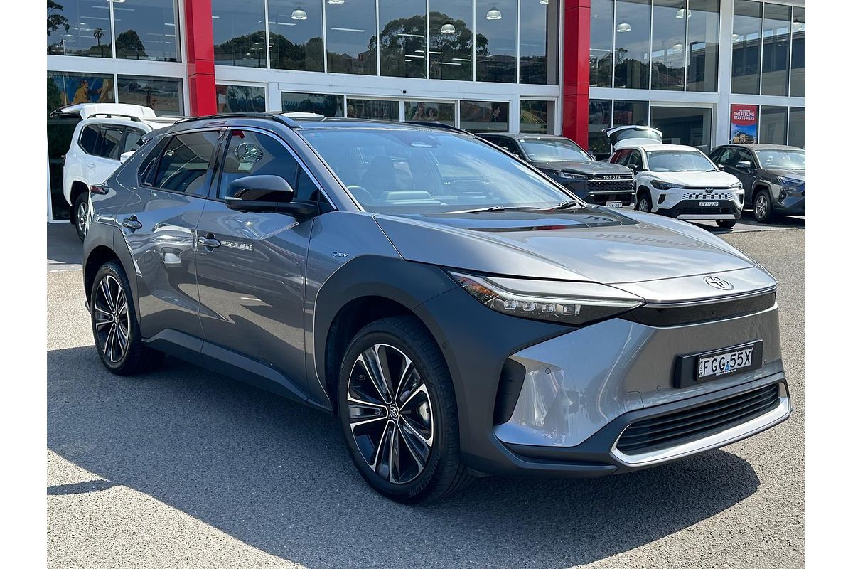 2024 Toyota bZ4X YEAM15R