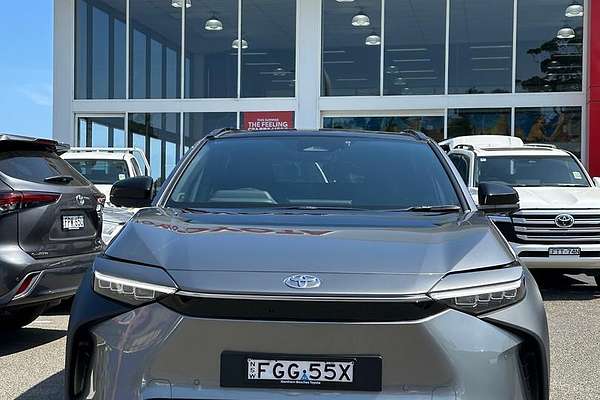 2024 Toyota bZ4X YEAM15R