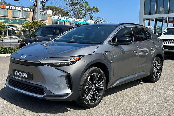 2024 Toyota bZ4X YEAM15R