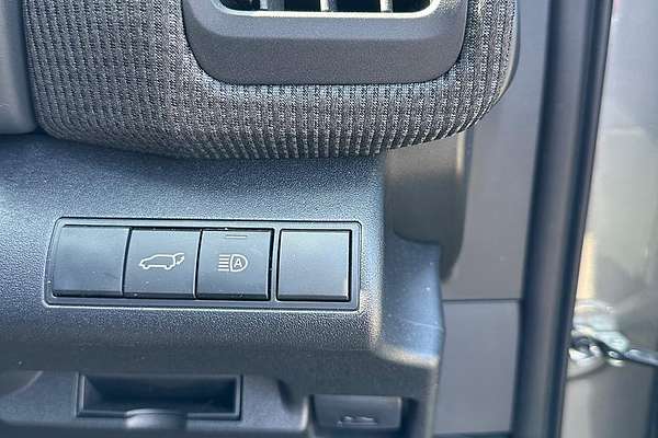 2024 Toyota bZ4X YEAM15R