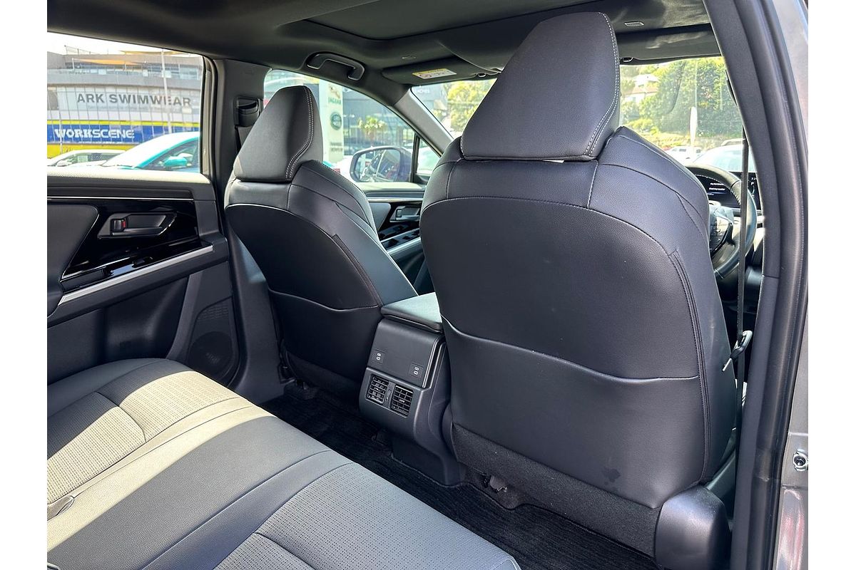 2024 Toyota bZ4X YEAM15R