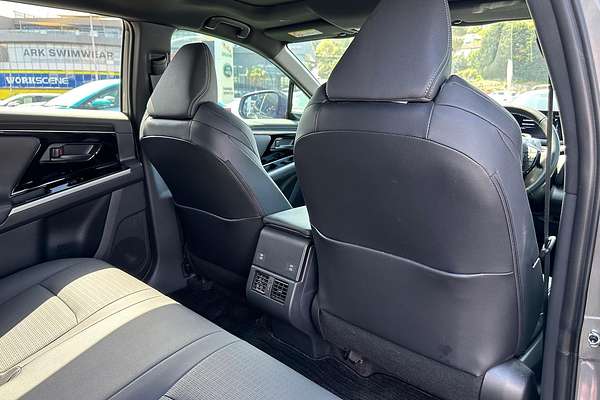 2024 Toyota bZ4X YEAM15R