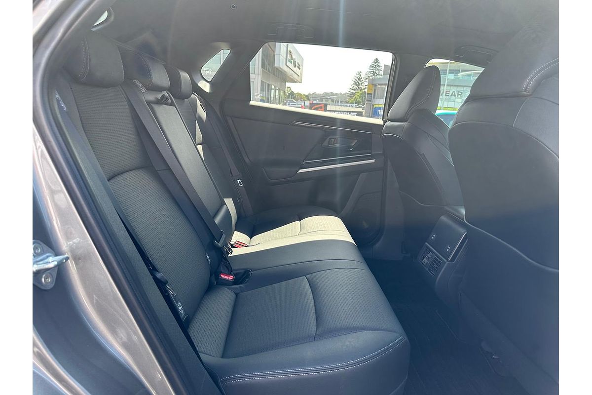 2024 Toyota bZ4X YEAM15R