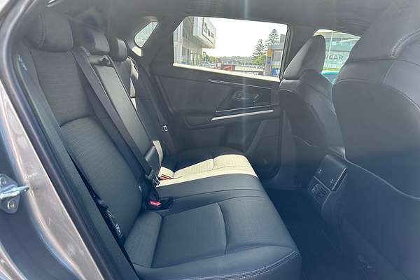 2024 Toyota bZ4X YEAM15R