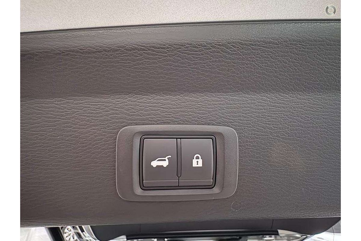 2025 Mitsubishi Outlander Exceed ZM