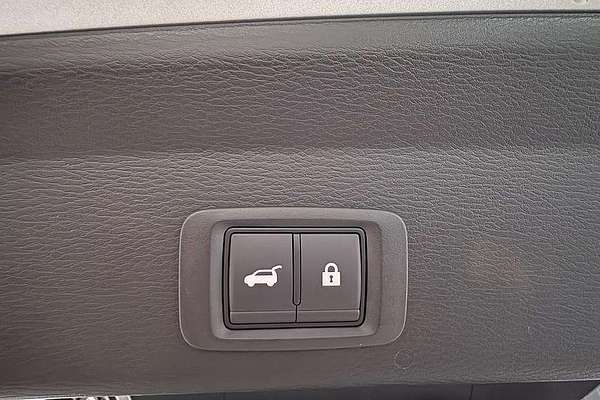 2025 Mitsubishi Outlander Exceed ZM