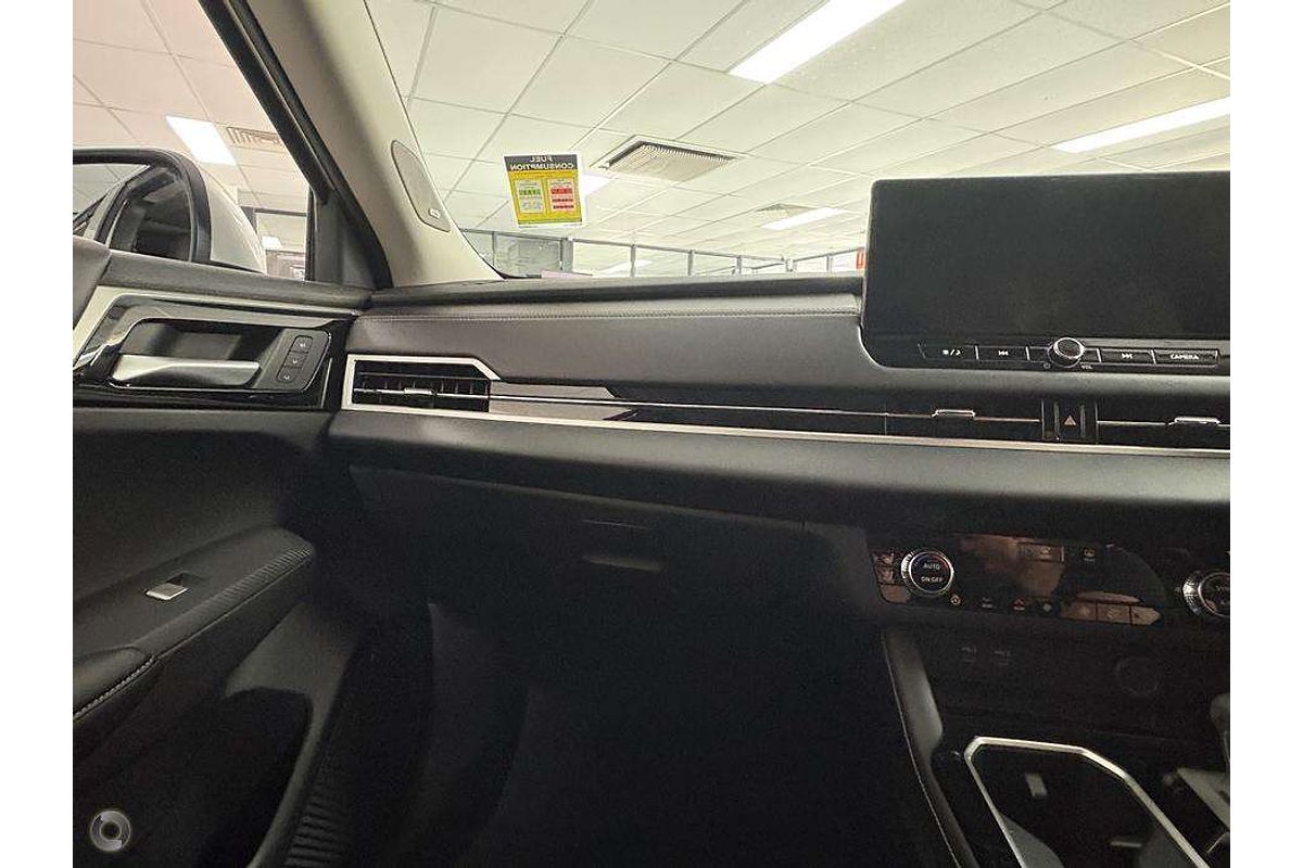 2025 Mitsubishi Outlander Exceed ZM