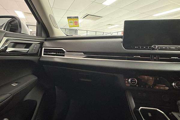 2025 Mitsubishi Outlander Exceed ZM