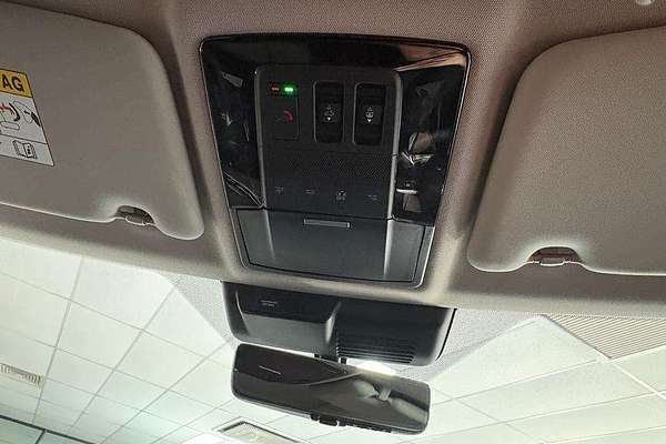 2025 Mitsubishi Outlander Exceed ZM