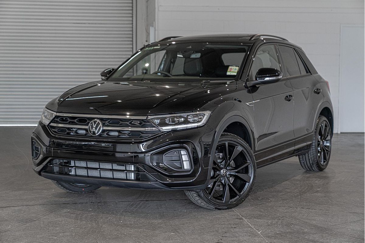 2025 Volkswagen T-Roc 140TSI R-Line D11