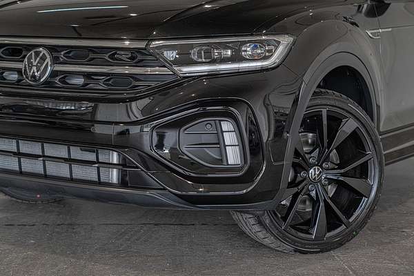 2025 Volkswagen T-Roc 140TSI R-Line D11