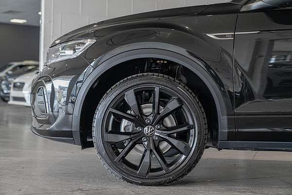 2025 Volkswagen T-Roc 140TSI R-Line D11