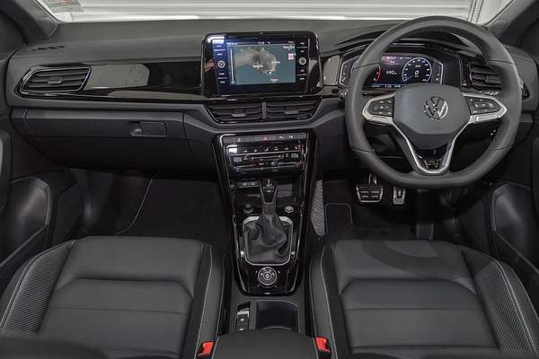 2025 Volkswagen T-Roc 140TSI R-Line D11
