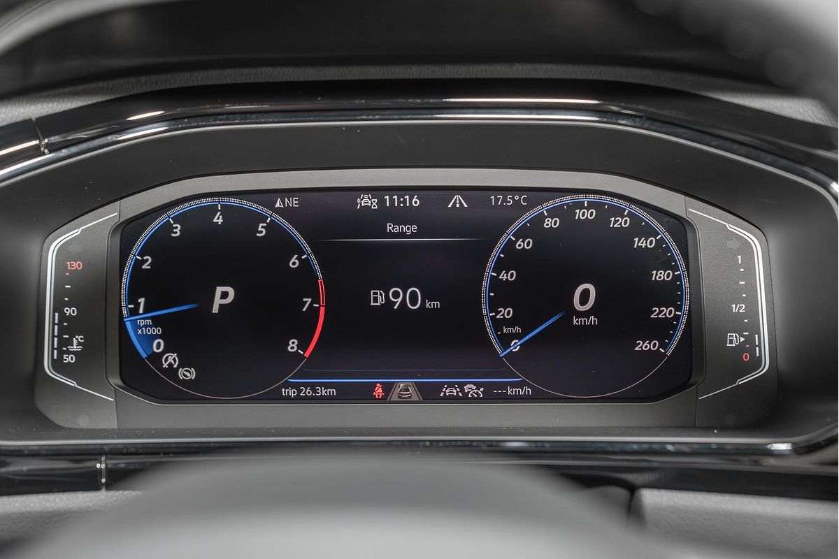 2025 Volkswagen T-Roc 140TSI R-Line D11