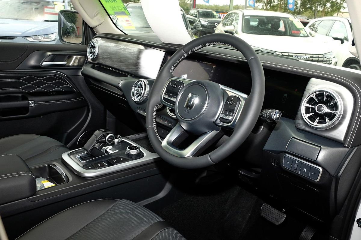 2025 GWM Tank 300 Ultra P01