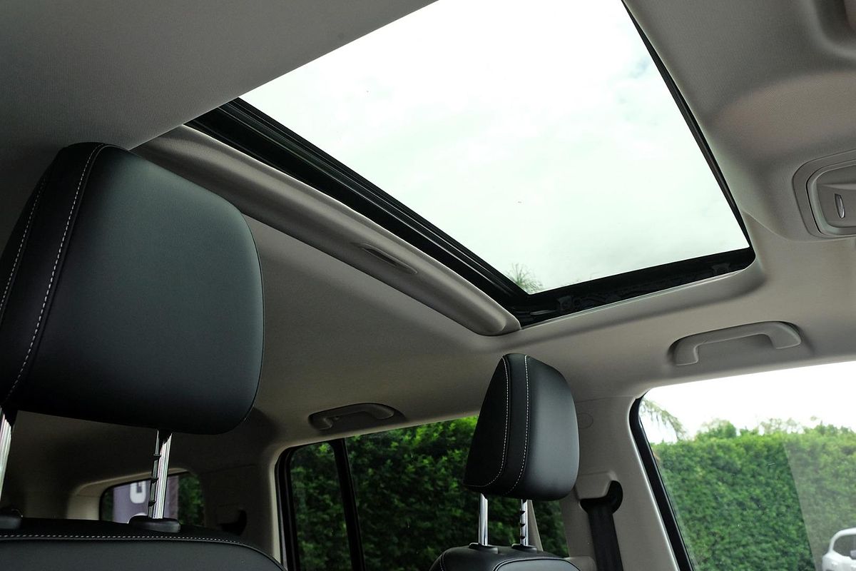 2025 GWM Tank 300 Ultra P01