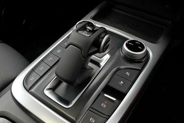 2025 GWM Tank 300 Ultra P01