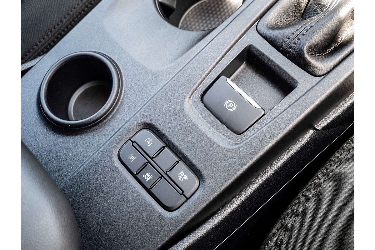 2025 Ford Everest Ambiente 2.0L