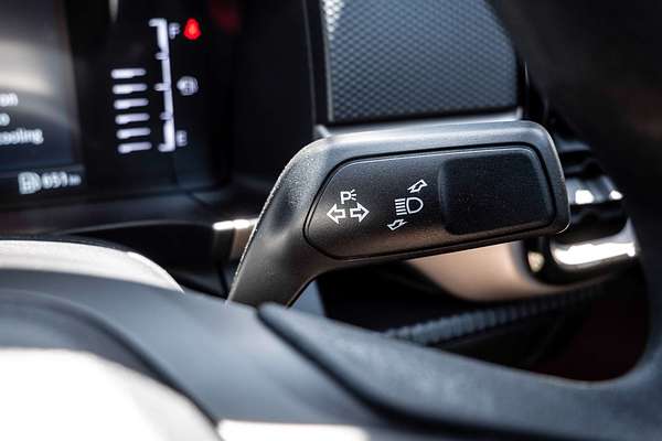 2025 Ford Everest Ambiente 2.0L