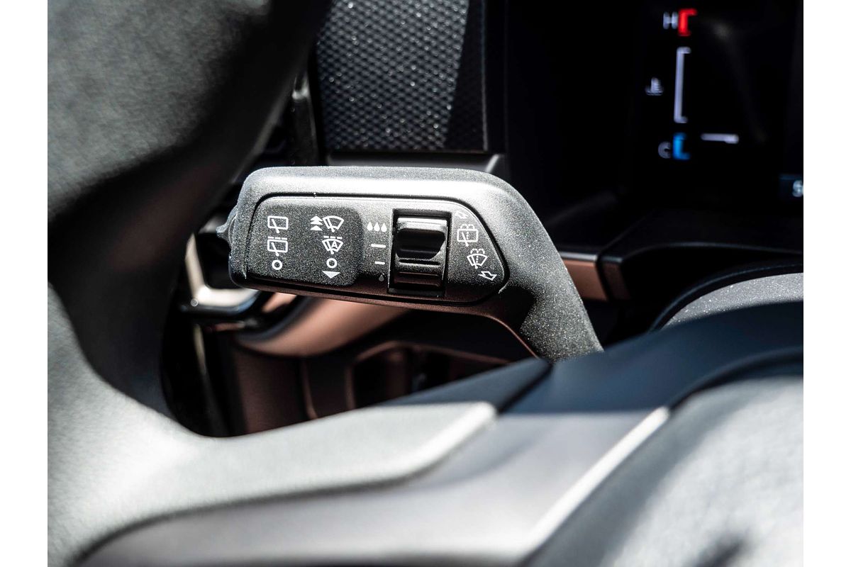 2025 Ford Everest Ambiente 2.0L