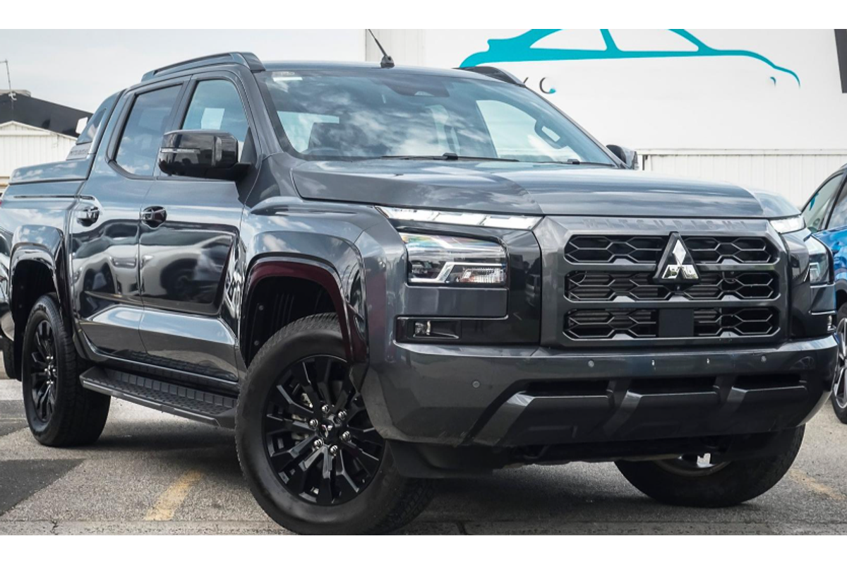 2025 Mitsubishi Triton GSR MV 4X4