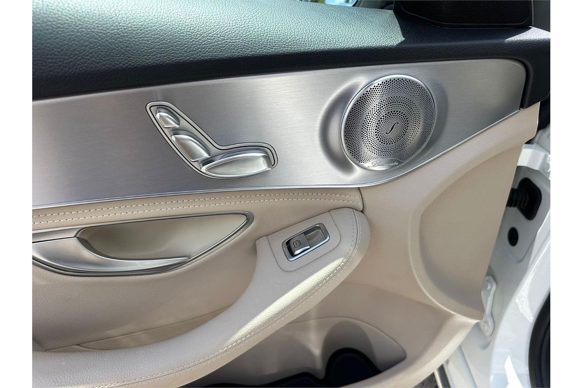 2014 Mercedes-Benz C-Class C200 W205