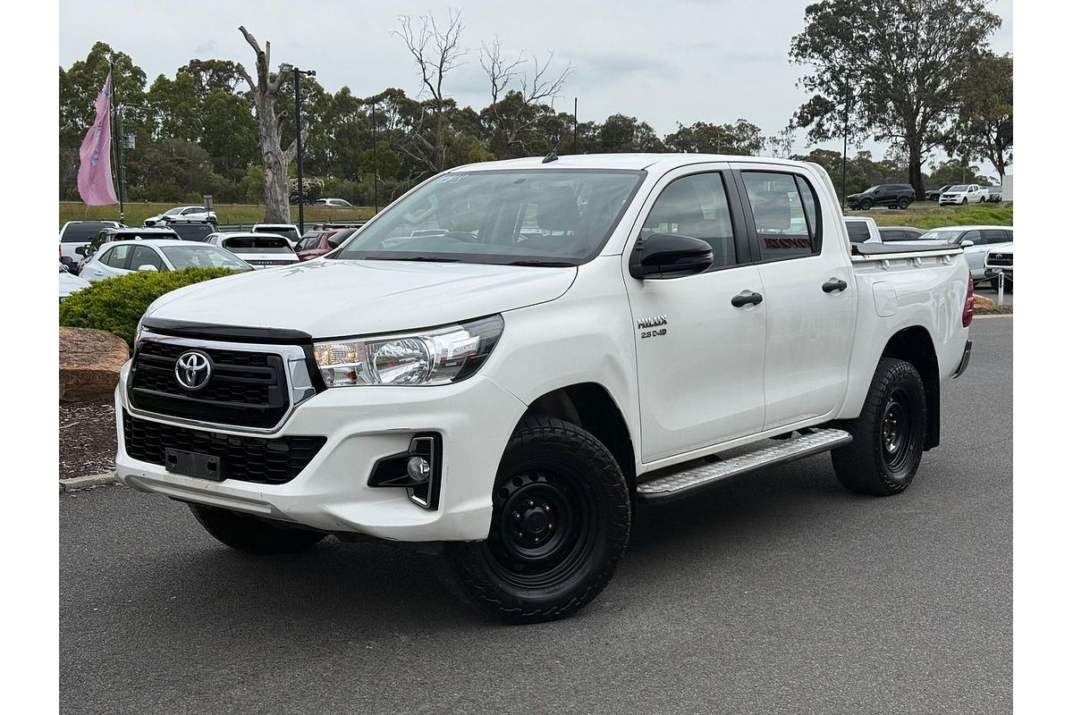 2018 Toyota Hilux SR GUN126R 4X4