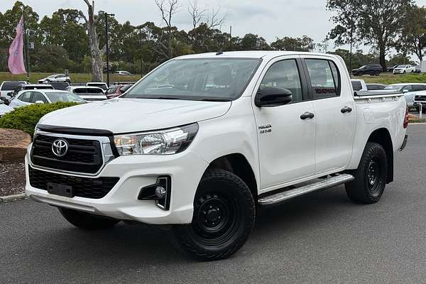 2018 Toyota Hilux SR GUN126R 4X4