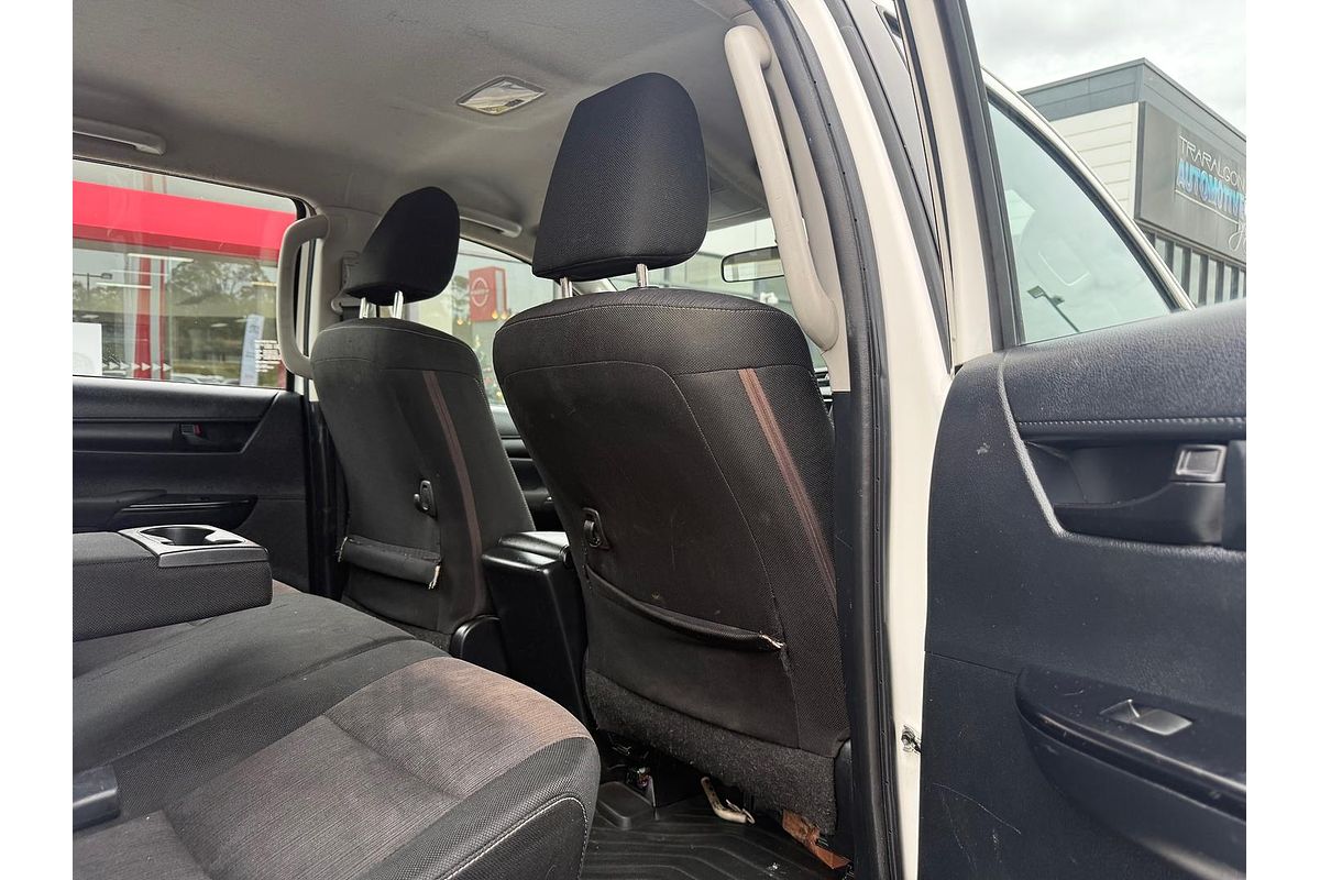 2018 Toyota Hilux SR GUN126R 4X4