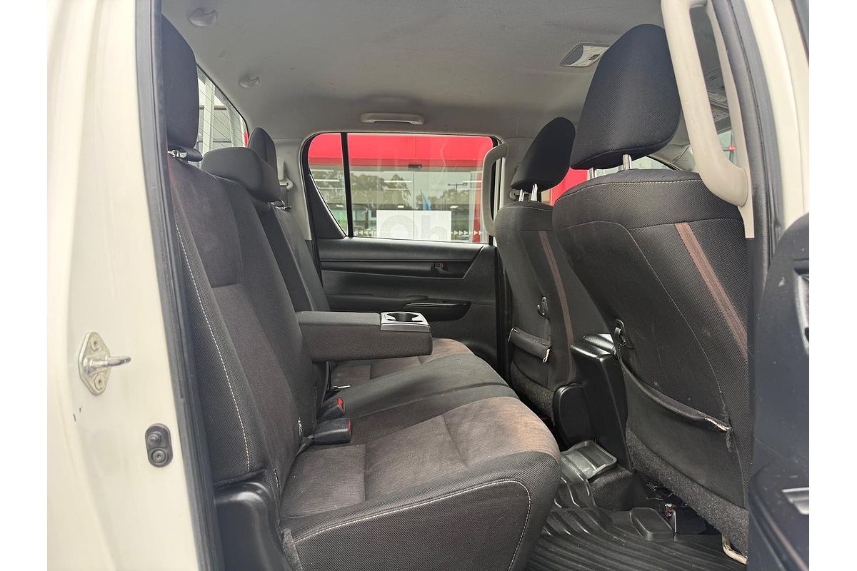 2018 Toyota Hilux SR GUN126R 4X4