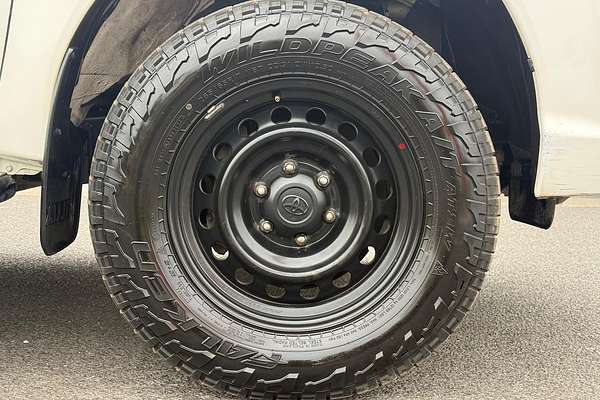 2018 Toyota Hilux SR GUN126R 4X4