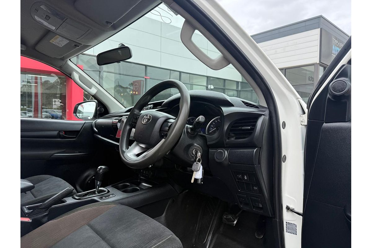 2018 Toyota Hilux SR GUN126R 4X4