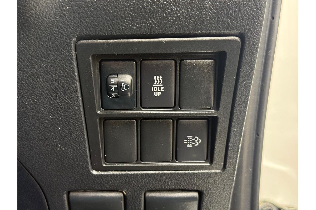 2018 Toyota Hilux SR GUN126R 4X4