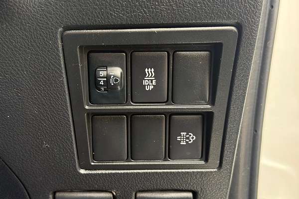 2018 Toyota Hilux SR GUN126R 4X4