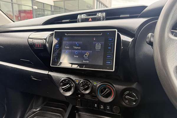 2018 Toyota Hilux SR GUN126R 4X4