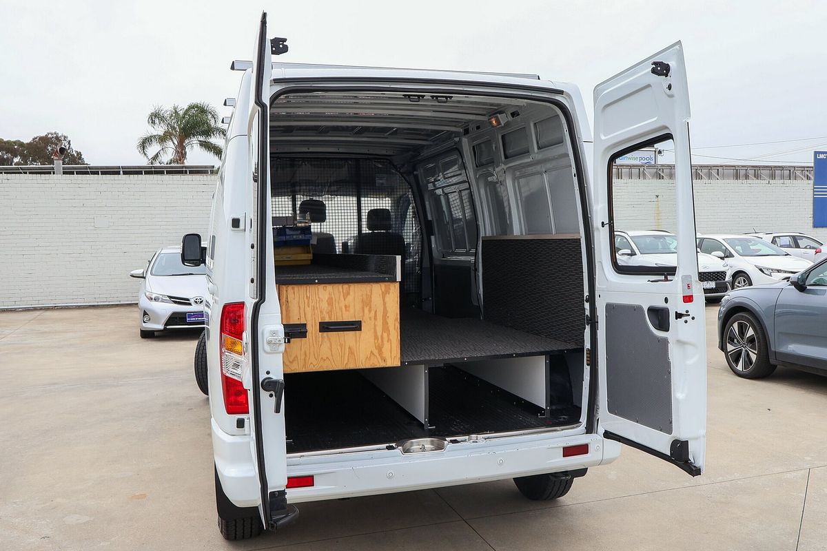 2023 LDV V80 LWB Mid Roof